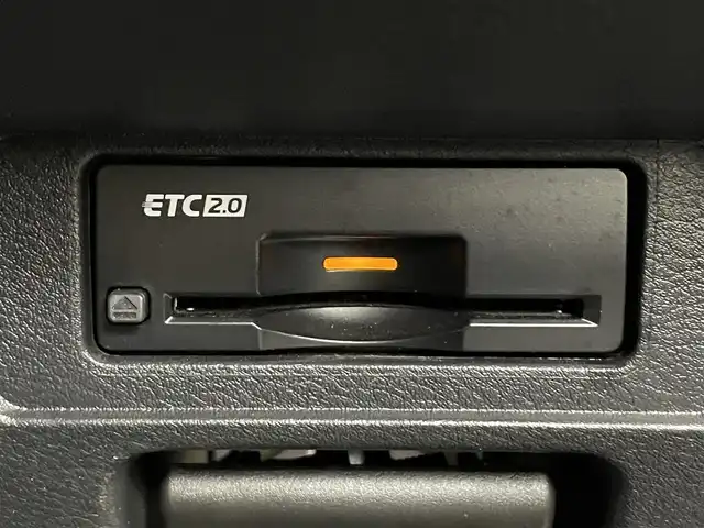 日産 オーラ G レザーエディション 埼玉県 2023(令5)年 1.3万km ピュアホワイトパール ＢＯＳＥ　純正９型ナビ　全方位　温シート　ＬＥＤ　本革　ＢＳＭ　液晶ミラー　ビルトインＥＴＣ２．０　前後ドライブレコーダー　プロパイロット　寒冷地仕様　ステアリングヒーター　フルセグＴＶ