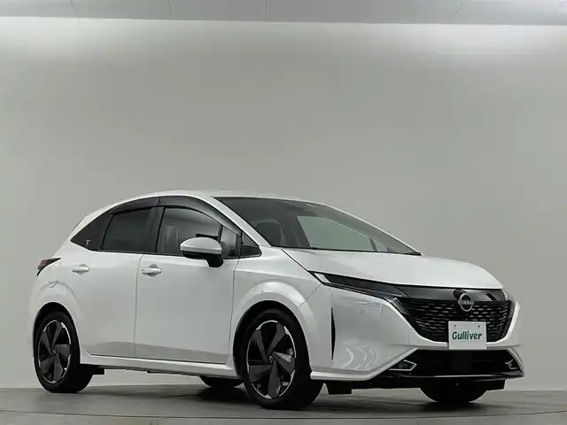 日産 オーラ G レザーエディション 埼玉県 2023(令5)年 1.3万km ピュアホワイトパール ＢＯＳＥ　純正９型ナビ　全方位　温シート　ＬＥＤ　本革　ＢＳＭ　液晶ミラー　ビルトインＥＴＣ２．０　前後ドライブレコーダー　プロパイロット　寒冷地仕様　ステアリングヒーター　フルセグＴＶ