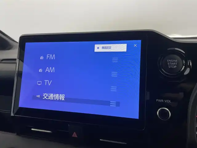 トヨタ ノア S－G 埼玉県 2023(令5)年 1.9万km ホワイトパールクリスタルシャイン Toyota Safety Sense/　・プリクラッシュセーフティ/　・レーントレーシングアシスト/　・レーダークルーズコントロール/　・オートマチックハイビーム/純正10.5インチディスプレイオーディオ/DTV/CD/DVD/BT/USB/AppleCarplay/AndroidAuto/両側パワースライドドア/バックカメラ/14型フリップダウンモニター/前席シートヒーター/オートブレーキホールド/ダブルオートエアコン/シートバックテーブル/ロールサンシェード/エンジンスタートボタン/スマートキー/スペアキー/純正LEDヘッドライト/オートライト/純正アルミホイール