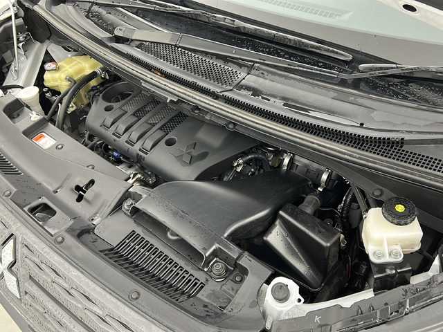 三菱 デリカＤ：５ ジャスパー 宮城県 2023(令5)年 6万km ホワイトダイヤモントド/グラファイトグレーメタリック 禁煙車/ワンオーナー/サイドオートステップ/マルチビューモニター/ALPINE製フリップダウンモニター/BIGX11インチナビ/・CD.DVD.SD.BT.USB/フルセグTV/三菱e-Assist/・衝突軽減ブレーキ/・車線逸脱警報/・アダプティブクルーズコントロール/・オートハイビームアシスト/・ブラインドスポットモニター/両側パワースライドドア/パワーバックドア/ハーフレザーシート/・D席パワーシート/・前席シートヒーター/電動パーキングブレーキ/オートホールド機能/LEDヘッドライト/LEDフォグランプ/パドルシフト/ビルトインETC/ステアリングヒーター/ステアリングスイッチ/プッシュスタート/スマートキー/純正18インチアルミホイール/純正フロアマット