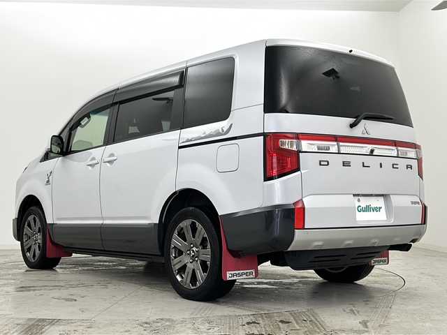 三菱 デリカＤ：５ ジャスパー 宮城県 2023(令5)年 6万km ホワイトダイヤモントド/グラファイトグレーメタリック 禁煙車/ワンオーナー/サイドオートステップ/マルチビューモニター/ALPINE製フリップダウンモニター/BIGX11インチナビ/・CD.DVD.SD.BT.USB/フルセグTV/三菱e-Assist/・衝突軽減ブレーキ/・車線逸脱警報/・アダプティブクルーズコントロール/・オートハイビームアシスト/・ブラインドスポットモニター/両側パワースライドドア/パワーバックドア/ハーフレザーシート/・D席パワーシート/・前席シートヒーター/電動パーキングブレーキ/オートホールド機能/LEDヘッドライト/LEDフォグランプ/パドルシフト/ビルトインETC/ステアリングヒーター/ステアリングスイッチ/プッシュスタート/スマートキー/純正18インチアルミホイール/純正フロアマット
