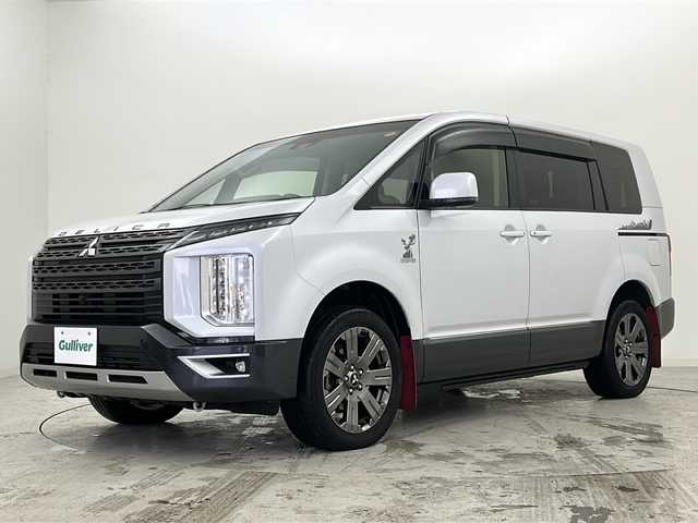 三菱 デリカＤ：５ ジャスパー 宮城県 2023(令5)年 6万km ホワイトダイヤモントド/グラファイトグレーメタリック 禁煙車/ワンオーナー/サイドオートステップ/マルチビューモニター/ALPINE製フリップダウンモニター/BIGX11インチナビ/・CD.DVD.SD.BT.USB/フルセグTV/三菱e-Assist/・衝突軽減ブレーキ/・車線逸脱警報/・アダプティブクルーズコントロール/・オートハイビームアシスト/・ブラインドスポットモニター/両側パワースライドドア/パワーバックドア/ハーフレザーシート/・D席パワーシート/・前席シートヒーター/電動パーキングブレーキ/オートホールド機能/LEDヘッドライト/LEDフォグランプ/パドルシフト/ビルトインETC/ステアリングヒーター/ステアリングスイッチ/プッシュスタート/スマートキー/純正18インチアルミホイール/純正フロアマット