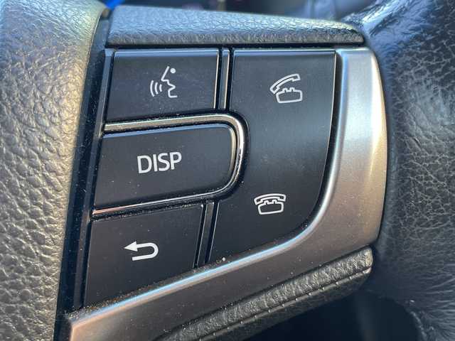 トヨタ クラウン ハイブリッド ロイヤルサルーン 茨城県 2013(平25)年 9.5万km シルバーM 純正ナビ/-BT/AM/FM/CD/TV /バックカメラ /コーナーセンサー前後/クルーズコントロール /プッシュスタート /D席N席シートヒーター  /D席N席パワーシート /純正アルミホイール /アイドリングストップ /ステアリングヒーター/オールオートパワーウィンドウ