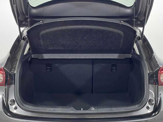 マツダ アクセラ スポーツ 15XD プロアクティブ 広島県 2016(平28)年 4.2万km マシーングレープレミアムM 純正ナビ/シートヒーター/パワーシート/ブラインドスポットモニター/レーダークルーズコントロール/ヘッドアップディスプレイ/ステアリングヒーター/オートマチックハイビーム/パドルシフト/ＥＴＣ/ＬＥＤヘッドライト/純正18インチアルミホイール(215/45/R18)/エアバッグ(運転席/助手席/サイド/カーテン)