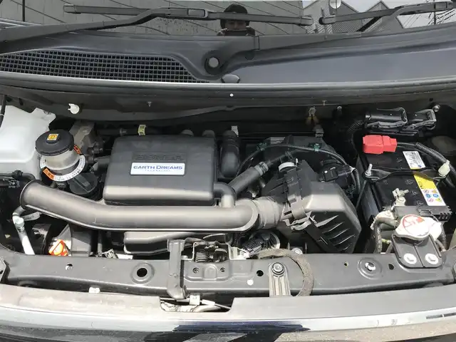 ホンダ Ｎ ＢＯＸ G ホンダセンシング 栃木県 2020(令2)年 8.3万km クリスタルブラックパール 株)IDOMが運営する【じしゃロン小山店】の自社ローン専用車両になります。こちらは現金またはオートローンご利用時の価格です。自社ローンご希望の方は別途その旨お申付け下さい//禁煙車/純正フルセグナビ/（CD/DVD/AM/FMラジオ）/(Bluetooth)/スマートキー/プッシュスタート/バックカメラ/クルーズコントロール/ＥＴＣ/パワーシート/アイドリングストップ/ステアリングリモコン/電動格納ドアミラー/パワーウインドウ/防眩ミラー/オートライト