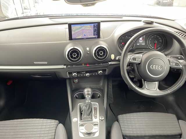 アウディ Ａ３ セダン 1．8 TFSI クワトロ 道央・札幌 2015(平27)年 3.7万km 黒 ・４WD/ターボ/・純正ナビ/・Bluetooth/フルセグ/・バックカメラ/・キセノンライト/オートライト/・ドライブレコーダー/・コーナーセンサー/・サマータイヤ純正アルミ付積込