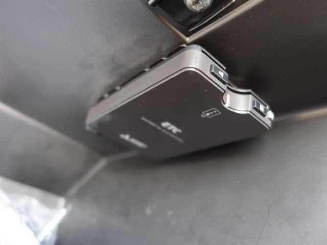 アバルト ５９５ コンペティツィオーネ 山形県 2020(令2)年 2.6万km ジャッロモデナ 純正HDDナビ/　　【BT　USB】/HIDヘッドライト/フォグランプ/ハーフレザーシート/17インチアルミホイール/純正フロアマット/電動格納ミラー/ドアバイザー/AAC/スマートキー/ETC
