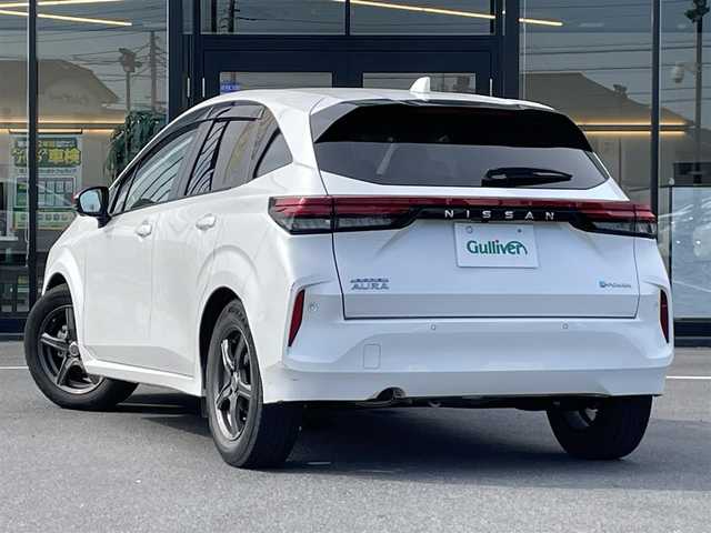 日産 オーラ G レザーエディション 茨城県 2023(令5)年 3.4万km ピュアホワイトパール 純正ディスプレイオーディオ/【アンドロイドAuto・Apple Car Play・BT・FM・DTV・HDMI・USB・ipod】/シートヒーター/ステアリングヒーター/全方位カメラ/ETC/前後コーナーセンサー/デジタルインナーミラー/ステリモ/全方位ハンドル支援システム/ブレーキホールド/BSM/エンジンスターター
