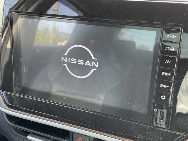 日産 オーラ G レザーエディション 茨城県 2023(令5)年 3.4万km ピュアホワイトパール 純正ディスプレイオーディオ/【アンドロイドAuto・Apple Car Play・BT・FM・DTV・HDMI・USB・ipod】/シートヒーター/ステアリングヒーター/全方位カメラ/ETC/前後コーナーセンサー/デジタルインナーミラー/ステリモ/全方位ハンドル支援システム/ブレーキホールド/BSM/エンジンスターター