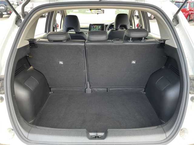 日産 オーラ G レザーエディション 茨城県 2023(令5)年 3.4万km ピュアホワイトパール 純正ディスプレイオーディオ/【アンドロイドAuto・Apple Car Play・BT・FM・DTV・HDMI・USB・ipod】/シートヒーター/ステアリングヒーター/全方位カメラ/ETC/前後コーナーセンサー/デジタルインナーミラー/ステリモ/全方位ハンドル支援システム/ブレーキホールド/BSM/エンジンスターター