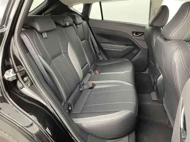 スバル クロストレック リミテッド 群馬県 2023(令5)年 4.9万km クリスタルブラックシリカ サンルーフ(電動チルト&スライド式)/本革シート(ブラック/グレー/シルバーステッチ)/ルーフレール(ダークグレー塗装)/ナビゲーション機能/＝＝＝＝＝/11.6インチセンターインフォメーションディスプレイ/・AM/FM/USB/AppleCarPlay/AndroidAuto/アイサイトコアテクノロジー/・プリクラッシュブレーキ/前側方プリクラッシュブレーキ/緊急時プリクラッシュステアリング/・後退時ブレーキアシスト/・AT誤発進/誤後進抑制制御/・ツーリングアシスト/・全車速追従機能付クルーズコントロール/・車線逸脱抑制/車線逸脱警報/ふらつき警報//先行車発進お知らせ機能/青信号お知らせ機能/アイサイトセイフティプラス(運転支援/視界拡張)/・スバルリヤビークルディテクション(後側方警戒支援システム)/・エマージェンシーレーンキープアシスト/・ドライバー異常時対応システム/・アレイ式アダプティブドライビングビーム/・デジタルマルチビューモニター(フロント/サイド/リヤ/トップ/3D)/・前側方警戒アシスト/ドライバーモニタリング/前席パワーシート/シートヒーター/ステアリングヒーター/ステアリングスイッチ/スマートキー×2本