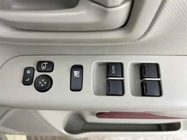 スズキ スペーシア HYBRID X 岡山県 2019(平31)年 4万km シフォンアイボリーM KENWOOD７インチナビ/【CD/DVD/BT/USB/iPod/フルセグTV】/型番：KXM-E503W/バックカメラ/ETC/両側パワースライドドア/アイドリングストップ/後席サンシェイド/チルトステアリング/横滑り防止機能/ISOFIX/リアサーキュレーター/プッシュスタート/スマートキー×２/取扱説明書/ナビ取扱説明書