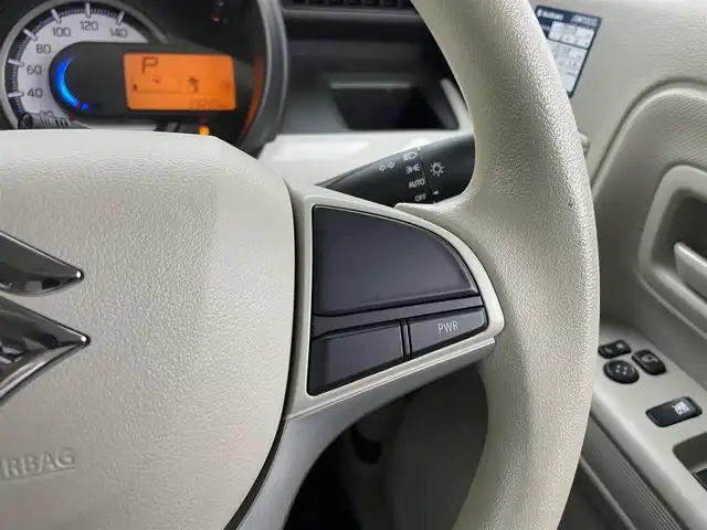 スズキ スペーシア HYBRID X 岡山県 2019(平31)年 4万km シフォンアイボリーM KENWOOD７インチナビ/【CD/DVD/BT/USB/iPod/フルセグTV】/型番：KXM-E503W/バックカメラ/ETC/両側パワースライドドア/アイドリングストップ/後席サンシェイド/チルトステアリング/横滑り防止機能/ISOFIX/リアサーキュレーター/プッシュスタート/スマートキー×２/取扱説明書/ナビ取扱説明書