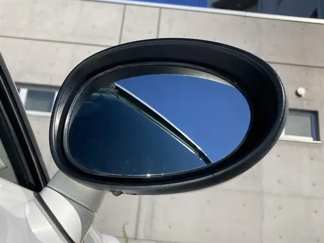 マツダ ロードスター 20周年記念車 静岡県 2009(平21)年 5.6万km クリスタルホワイトパールマイカ 社外メモリーナビ(AVIC-RZ300)/　AM FM CD DVD USB/フルセグTV/ETC/革巻きステアリング/ステアリングスイッチ/HIDオートヘッドランプ/純正17インチアルミホイール/スマートキー2本/フロントフォグランプ/パドルシフト/特別仕様車/RECARO社製特別仕様バケットハーフレザーシート/シートヒーター(全席)