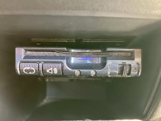 マツダ ロードスター 20周年記念車 静岡県 2009(平21)年 5.6万km クリスタルホワイトパールマイカ 社外メモリーナビ(AVIC-RZ300)/　AM FM CD DVD USB/フルセグTV/ETC/革巻きステアリング/ステアリングスイッチ/HIDオートヘッドランプ/純正17インチアルミホイール/スマートキー2本/フロントフォグランプ/パドルシフト/特別仕様車/RECARO社製特別仕様バケットハーフレザーシート/シートヒーター(全席)