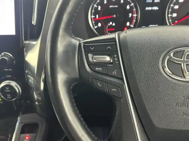 トヨタ アルファード S Cパッケージ 熊本県 2020(令2)年 4.3万km ブラック JBLプレミアムサウンド/モデリスタエアロフル/サンルーフ/純正ナビ（ＣＤ・ＤＶＤ・フルセグ・ＢＴ・ＡｐｐｌＣａｒＰｌａｙ・ＡｎｄｒｏｉｄＡｕｔｏ・ＵＳＢ）/全周囲カメラ　/ビルトインETC2.0/社外前後ドライブレコーダー　/純正後席フリップダウンモニター/レーダークルーズコントロール/プリクラッシュセーフティ/レーンキープアシスト/駐車時支援パーキングサポートシステム/リアクロストラフィックアラート/ロードサインアシスト/ブラインドスポットモニター/両側パワースライドドア　/前後クリアランスソナー/前席シートヒーター/前席エアーシート/助手席・2列目オットマン/横滑り防止/前後クリアランスソナー/デジタルインナーミラー/パワーバックドア/純正フロアマット/純正１８インチAW/オートライト/オートマチックハイビーム/LEDヘッドライト/フォグライト/スマートキー/プッシュスタート/スペアキー1本/保証書/取扱説明書