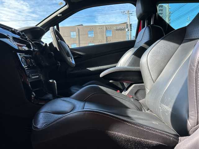 シトロエン ＤＳ３ シック レザーエディション 高知県 2014(平26)年 4.8万km 赤 AUX/AM/FM/クルコン/ETC/革シート