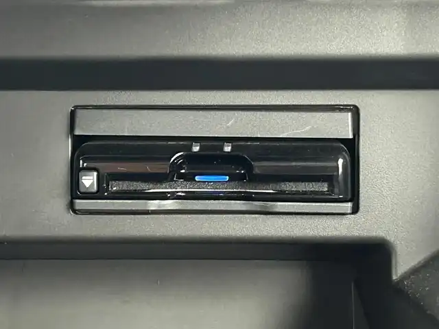 スズキ ソリオ HV MX 千葉県 2021(令3)年 0.9万km ピュアホワイトP 禁煙車/社外ナビ/・CN-RZ865/・CD/DVD/BT/フルセグ/左側パワースライドドア/デュアルカメラブレーキサポート/コーナーセンサー/前席シートヒーター/レーダークルーズコントロール/車線逸脱警報/ETC/純正15インチアルミホイール/スマートキー/スペアキー/横滑り防止装置/サイド＆カーテンエアバッグ