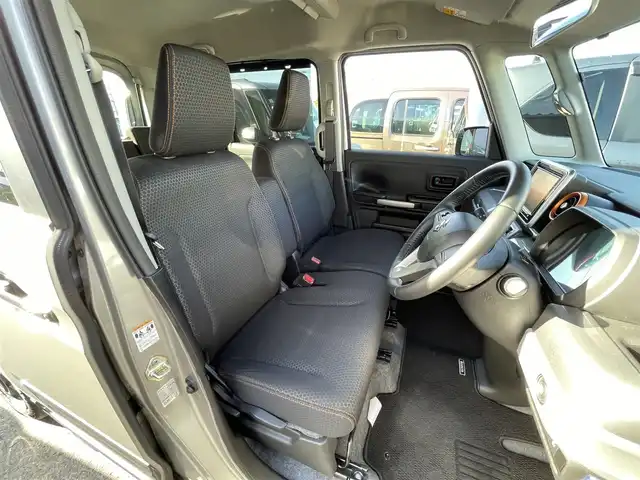 スズキ スペーシア ギア 滋賀県 2020(令2)年 2.2万km スチールシルバーM 社外9インチナビ/(CD/DVD/USB/フルセグ)/バックカメラ/両側パワースライドドア/ルーフレール/ETC/コーナーセンサー/シートヒーター/LEDヘッドライト/オートライト/オートハイビーム/スペアキー