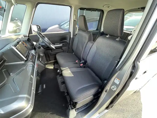 スズキ スペーシア ギア 滋賀県 2020(令2)年 2.2万km スチールシルバーM 社外9インチナビ/(CD/DVD/USB/フルセグ)/バックカメラ/両側パワースライドドア/ルーフレール/ETC/コーナーセンサー/シートヒーター/LEDヘッドライト/オートライト/オートハイビーム/スペアキー