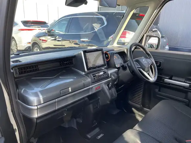 スズキ スペーシア ギア 滋賀県 2020(令2)年 2.2万km スチールシルバーM 社外9インチナビ/(CD/DVD/USB/フルセグ)/バックカメラ/両側パワースライドドア/ルーフレール/ETC/コーナーセンサー/シートヒーター/LEDヘッドライト/オートライト/オートハイビーム/スペアキー