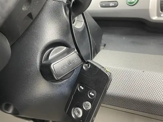 ホンダ フリード ハイブリット ジャストセレクション 大分県 2013(平25)年 8万km プレミアムブルーオパールメタリック 社外メモリーナビ/（フルセグ/CD/DVD/Bluetooth）/バックカメラ/両側パワースライドドア/HIDヘッドライト/クルーズコントロール/前後ドライブレコーダー/ステアリングスイッチ/オートエアコン/ビルトインETC/電動格納ミラー/保証書・取扱説明書/スマートキー