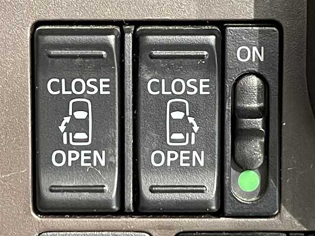 トヨタ ルーミー G 愛知県 2020(令2)年 7.3万km プラムブラウンパールクリスタルシャイン ECLIPSEナビ/（AM/FM/フルセグTV）/衝突軽減ブレーキ/両側電動スライドドア/シートヒーター/LEDヘッドライト/ETC/バックカメラ/クルーズコントロール/ドライブレコーダー/コーナーセンサー/レーンキープアシスト/パーキングアシスト/スマートキー/アイドリングストップ