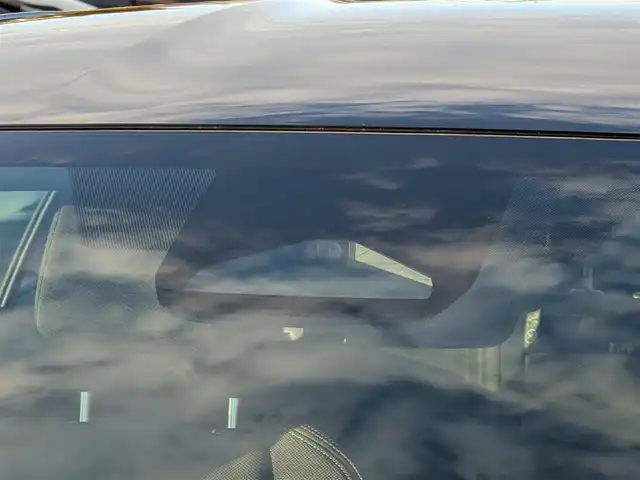 トヨタ プリウス G 福井県 2024(令6)年 2.9万km アティチュードブラックマイカ 純正メモリナビ/AM/FM/フルセグ/BT/USB/Miracast/バックカメラ/全車速追従機能付クルーズコントロール/コーナーセンサー/BSM/衝突被害軽減システム/パーキングアシスト/レーンキープアシスト/横滑り防止装置/盗難防止装置/ビルトインETC2.0/シートヒーター/１００V充電/SOSボタン/純正フロアマット/LEDヘッドライト/オートホールド/純正19インチAW/スマートキー