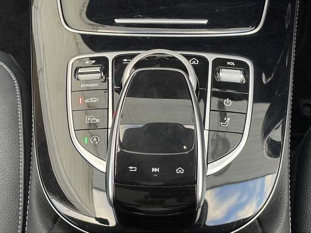 メルセデス・ベンツ Ｅ２２０ｄ 4マチック オールテレイン 佐賀県 2020(令2)年 5.2万km パール エクスクルーシブパッケージ/レーダーセーフティパッケージ/ブルメスターサウンド/エアバランスパッケージ/純正19インチAW/メーカーナビ/フルセグ/Bluetooth/USB/SD/全方位カメラ/ETC2.0/ドラレコ/パワーバックドア/黒革/前後シートヒーター/メモリ付パワーシート/BSA/LCA/ACC/HUD/パーキングアシスト/アテンションアシスト/ブレーキアシスト/アイドリングストップ/革巻きステアリング/ステアリングスイッチ/パドルシフト/アンビエントライト/オートリトラミラー/LEDオートライト/純正マット/保証書/取説スペアキー