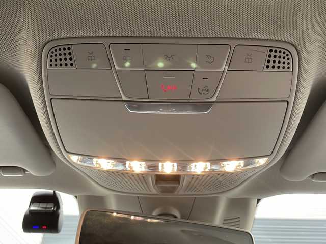 メルセデス・ベンツ Ｅ２２０ｄ 4マチック オールテレイン 佐賀県 2020(令2)年 5.2万km パール エクスクルーシブパッケージ/レーダーセーフティパッケージ/ブルメスターサウンド/エアバランスパッケージ/純正19インチAW/メーカーナビ/フルセグ/Bluetooth/USB/SD/全方位カメラ/ETC2.0/ドラレコ/パワーバックドア/黒革/前後シートヒーター/メモリ付パワーシート/BSA/LCA/ACC/HUD/パーキングアシスト/アテンションアシスト/ブレーキアシスト/アイドリングストップ/革巻きステアリング/ステアリングスイッチ/パドルシフト/アンビエントライト/オートリトラミラー/LEDオートライト/純正マット/保証書/取説スペアキー