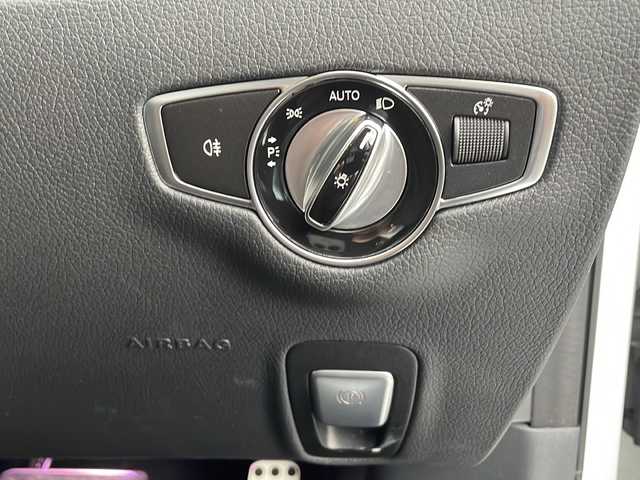 メルセデス・ベンツ Ｅ２２０ｄ 4マチック オールテレイン 佐賀県 2020(令2)年 5.2万km パール エクスクルーシブパッケージ/レーダーセーフティパッケージ/ブルメスターサウンド/エアバランスパッケージ/純正19インチAW/メーカーナビ/フルセグ/Bluetooth/USB/SD/全方位カメラ/ETC2.0/ドラレコ/パワーバックドア/黒革/前後シートヒーター/メモリ付パワーシート/BSA/LCA/ACC/HUD/パーキングアシスト/アテンションアシスト/ブレーキアシスト/アイドリングストップ/革巻きステアリング/ステアリングスイッチ/パドルシフト/アンビエントライト/オートリトラミラー/LEDオートライト/純正マット/保証書/取説スペアキー