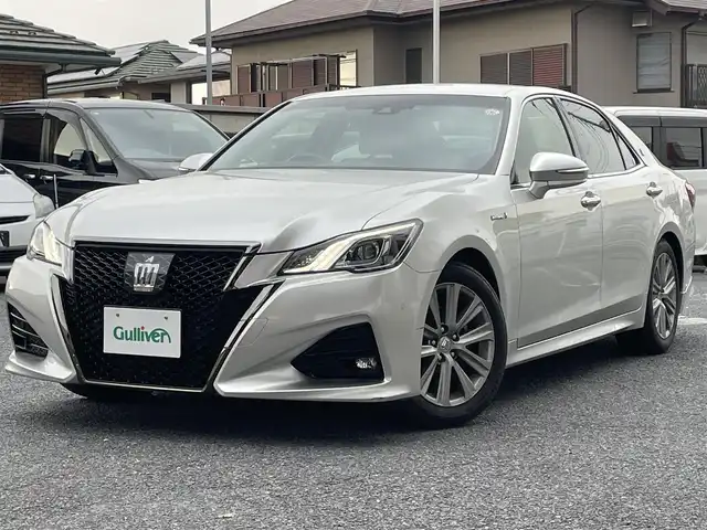 トヨタ クラウン ハイブリッド アスリートSJ-フロンティアLTD 茨城県 2018(平30)年 8.9万km プレシャスシルバー 純正ナビ(AM/FM/BT/フルセグ/USB)/レーダークルーズコントロール/プリクラッシュセーフティ/前後ドライブレコーダー(TZ-DR212/車線逸脱警報機能/レーンディパーチャーアラート/クリアランスソナー/横滑り防止機能/走行モード変更機能/シートヒーター/ステアリングヒーター/オートライト/オートハイビーム/リアサンシェード/LEDヘッドライト/ビルトインETC/純正フロアマット/アルミペダル/コーナーセンサー/バニティランプ/電動格納ミラー
