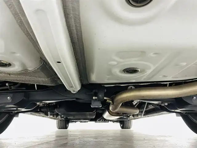 トヨタ アルファード S Cパッケージ 福島県 2020(令2)年 6万km ホワイトパールクリスタルシャイン トヨタセーフティーセンス/・衝突軽減ブレーキ/・レーンディパーチャーアラート/・レーダークルーズコントロール/・道路標識認識/・発進遅れ告知機能/純正12.1型フリップダウンモニター（V12T-R68C）/純正メモリナビ/・フルセグTV（TVキャンセルあり）/・CD/DVDデッキ（グローブBOX）/・バックカメラ/・ビルトインETC/・AM.FM/・Bluetooth/・Miracast/・USB/・ステアリングスイッチ/両側パワースライドドア/パワーバックドア/LEDヘッドライト/・フォグランプ/・オートライト/・オートマチックハイビーム/レザーシート/・パワーシート（前席＋セカンドシート）/・シートヒーター（D＋N）/・エアシート（D＋N）/・シートメモリー/・電動オットマン/純正ホイール/純正フロアマット/ドアバイザー/前後ドライブレコーダー（DC-DR652）/WAAC/スマートキー/プッシュスタート