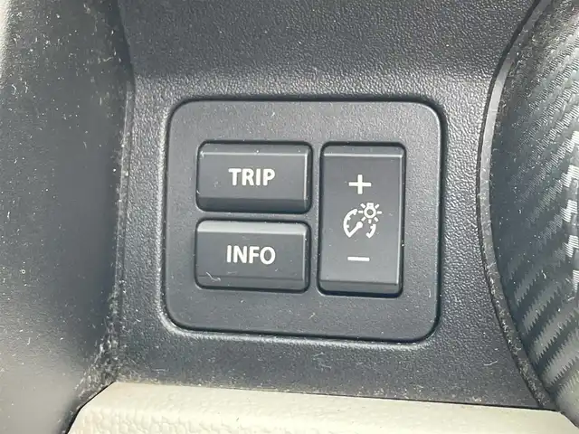 スズキ イグニス ハイブリッド MZ 滋賀県 2017(平29)年 4万km ネオンブルーM 純正メモリナビ/CD/DVD/AUX/Bluetooth/フルセグTV/全方位カメラ/フロント/サイド/バックカメラ/運転席シートヒーター/クルーズコントロール/純正１６インチアルミホイール/パドルシフト/LEDヘッドライト/プッシュスタート/スマートキー×２/ビルトインETC