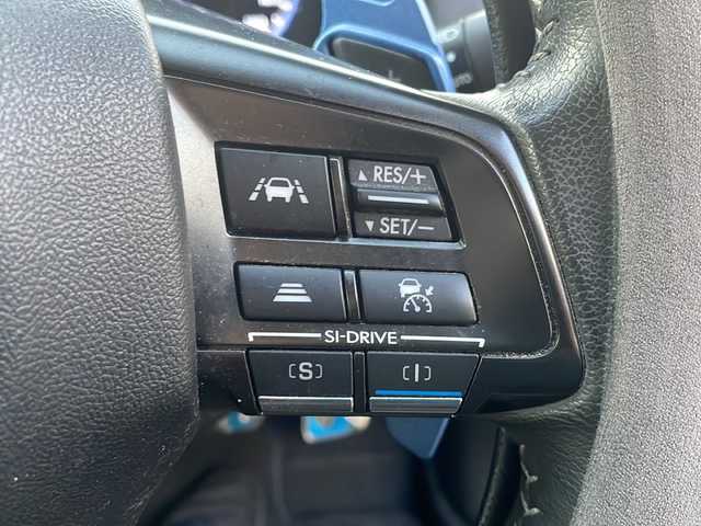 スバル レヴォーグ 1．6GTアイサイト スマートED 京都府 2017(平29)年 6.6万km 黒 カロッツェリアナビ　Ｂｌｕｅｔｏｏｔｈオーディオ　ＤＶＤ再生　フルセグ　ＵＳＢ接続　バックカメラ　サイドカメラ　レーダークルーズ　ビルトインＥＴＣ　ＬＥＤライト　運転席パワーシート　純正１７インチＡＷ