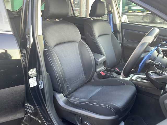 スバル レヴォーグ 1．6GTアイサイト スマートED 京都府 2017(平29)年 6.6万km 黒 カロッツェリアナビ　Ｂｌｕｅｔｏｏｔｈオーディオ　ＤＶＤ再生　フルセグ　ＵＳＢ接続　バックカメラ　サイドカメラ　レーダークルーズ　ビルトインＥＴＣ　ＬＥＤライト　運転席パワーシート　純正１７インチＡＷ