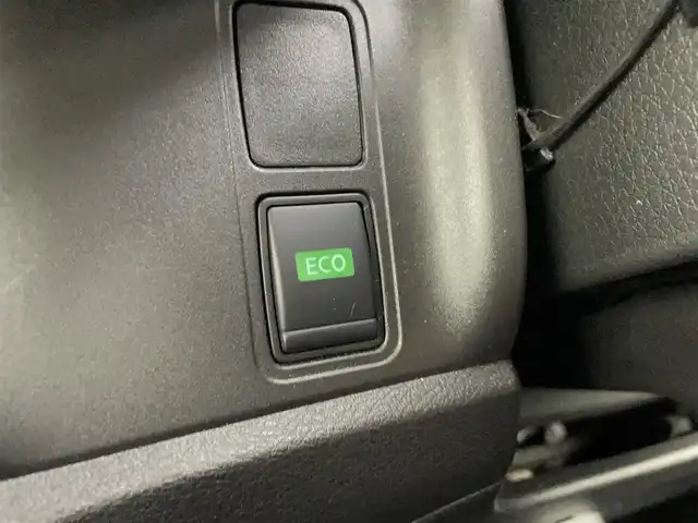 日産 セレナ ハイウェイスター V 埼玉県 2020(令2)年 4.6万km ブリリアントホワイトパール 純正10インチナビ/　CD DVD 地デジTV Bluetooth/アラウンドビューモニター/後席フリップダウンモニター/両側パワースライドドア/プロパイロット/レーダークルーズコントロール/純正ドライブレコーダー/デジタルインナーミラー/オートホールド/電子パーキングブレーキ/ビルトインETC/スマートキー