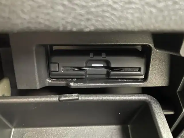 日産 セレナ ハイウェイスター V 埼玉県 2020(令2)年 4.6万km ブリリアントホワイトパール 純正10インチナビ/　CD DVD 地デジTV Bluetooth/アラウンドビューモニター/後席フリップダウンモニター/両側パワースライドドア/プロパイロット/レーダークルーズコントロール/純正ドライブレコーダー/デジタルインナーミラー/オートホールド/電子パーキングブレーキ/ビルトインETC/スマートキー