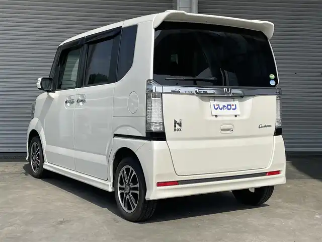 ホンダ Ｎ ＢＯＸ カスタム G SSパッケージ 茨城県 2014(平26)年 7.5万km プレミアムホワイトパール (株)IDOMが運営する【じしゃロン水戸店】の自社ローン専用車両になりますこちらは現金またはオートローンご利用時の価格です。自社ローンご希望の方は別途その旨お申付け下さい/純正7インチナビ/-ワンセグTV CD DVD SD BT-/バックカメラ/両側パワースライドドア/ステアリングスイッチ/プッシュスタート＆スマートキ