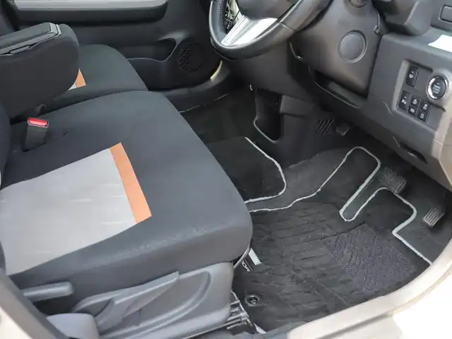 トヨタ パッソ モーダ　Gパッケージ 福島県 2019(平31)年 8.3万km ブラックマイカメタリック/パウダリーベージュメタリック 2トーン  ワ ン オ ー ナ ー/ 4  W  D/ 衝 突 被 害 軽 減/ 社 外 S D ナ ビ + フ ル セ グ T V/ フ ロ ン ト ガ ラ ス 熱 線/ ア イ ド リ ン グ ス ト ッ プ/ 横 滑 り 防 止/ 純 正 L E D ヘ ッ ド ラ イ ト/ フ ォ グ ラ ン プ/ 電 動 格 納 ミ ラ ー/ プ ッ シ ュ ス タ ー ト/ フ ロ ン ト リ ア コ ー ナ ー セ ン サ ー/ 運 転 席 シ ー ト ヒ ー タ ー/ 純 正 ド ア バ イ ザ ー/ 純 正 フ ロ ア マ ッ ト/ 純 正 １ ４ イ ン チ ア ル ミ ホ イ ー ル/ イ ン テ リ キ ー/ 新 車 保 証 書/ 取 扱 説 明 書