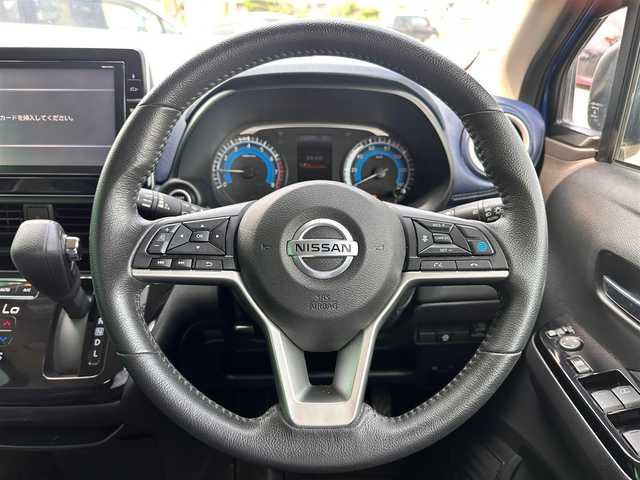 日産 デイズ HWS G ターボ プロパイロットED 宮城県 2020(令2)年 7.4万km オーシャンブルーP インテリジェントエマージェンシーブレーキ/車線逸脱警報/踏み間違い衝突防止アシスト/車線逸脱防止支援システム/コーナーセンサー/プロパイロット/インテリジェントアラウンドビューモニター/純正9インチナビ（MM319D-L）/・CD/DVD/・Bluetooth/・フルセグTV/ドライブレコーダー/革巻きステアリング/ステアリングスイッチ/電動パーキングブレーキ/ブレーキホールド/LEDヘッドランプ/フォグランプ/ハイビームアシスト/オートライト/スマートキー＆プッシュスタート/電動格納ミラー/純正15インチAW/純正ドアバイザー/純正フロアマット/W/サイド/カーテンエアバッグ