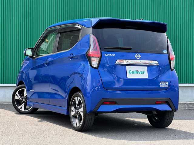 日産 デイズ HWS G ターボ プロパイロットED 宮城県 2020(令2)年 7.4万km オーシャンブルーP インテリジェントエマージェンシーブレーキ/車線逸脱警報/踏み間違い衝突防止アシスト/車線逸脱防止支援システム/コーナーセンサー/プロパイロット/インテリジェントアラウンドビューモニター/純正9インチナビ（MM319D-L）/・CD/DVD/・Bluetooth/・フルセグTV/ドライブレコーダー/革巻きステアリング/ステアリングスイッチ/電動パーキングブレーキ/ブレーキホールド/LEDヘッドランプ/フォグランプ/ハイビームアシスト/オートライト/スマートキー＆プッシュスタート/電動格納ミラー/純正15インチAW/純正ドアバイザー/純正フロアマット/W/サイド/カーテンエアバッグ