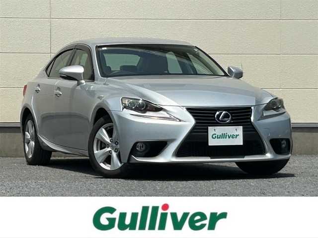 レクサス ＩＳ 300h Fスポーツ 茨城県 2013(平25)年 8.9万km プラチナムシルバーメタリック 純正ナビ/　(CD/DVD/USB/SD/Bluetooth)/フルセグテレビ/LEDヘッドライト/パドルシフト/ドライブレコーダー/　(HDR360G)/ビルドインETC/ACC/BSM/革巻きステアリング/ハーフレザーシート/DN席シートヒーター/DN席パワーシート/nanoe/純正AW/純正フロアマット/スマートキー