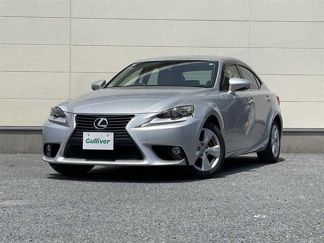 レクサス ＩＳ 300h Fスポーツ 茨城県 2013(平25)年 8.9万km プラチナムシルバーメタリック 純正ナビ/　(CD/DVD/USB/SD/Bluetooth)/フルセグテレビ/LEDヘッドライト/パドルシフト/ドライブレコーダー/　(HDR360G)/ビルドインETC/ACC/BSM/革巻きステアリング/ハーフレザーシート/DN席シートヒーター/DN席パワーシート/nanoe/純正AW/純正フロアマット/スマートキー