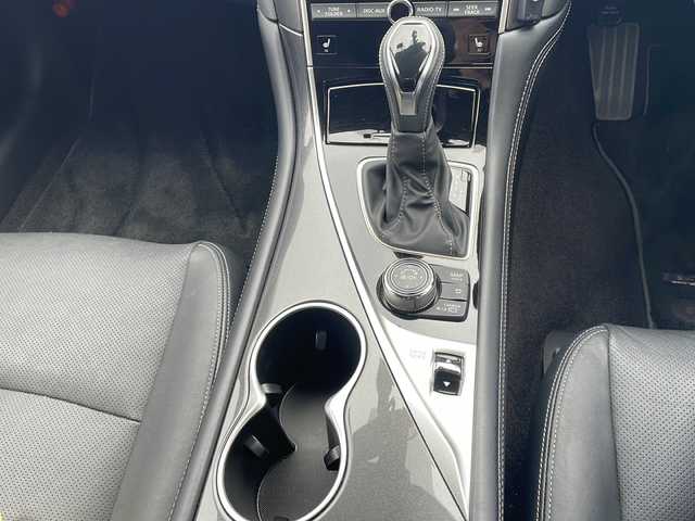 日産 スカイライン GT タイプP 山口県 2021(令3)年 3.6万km ダークメタルグレー 純正8型ナビ（フルセグTV、AM/FM、Bluetooth）/全方位カメラ/レーダークルーズコントロール/LEDオートライト/レザーシート/前席シートヒーター＆パワーシート/シートメモリー/純正18インチアルミホイール/前後コーナーセンサー/ターボ車/横滑り防止装置/レーンキープアシスト/衝突被害軽減ブレーキ