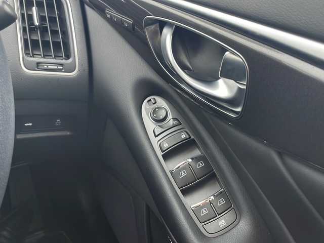 日産 スカイライン GT タイプP 山口県 2021(令3)年 3.6万km ダークメタルグレー 純正8型ナビ（フルセグTV、AM/FM、Bluetooth）/全方位カメラ/レーダークルーズコントロール/LEDオートライト/レザーシート/前席シートヒーター＆パワーシート/シートメモリー/純正18インチアルミホイール/前後コーナーセンサー/ターボ車/横滑り防止装置/レーンキープアシスト/衝突被害軽減ブレーキ