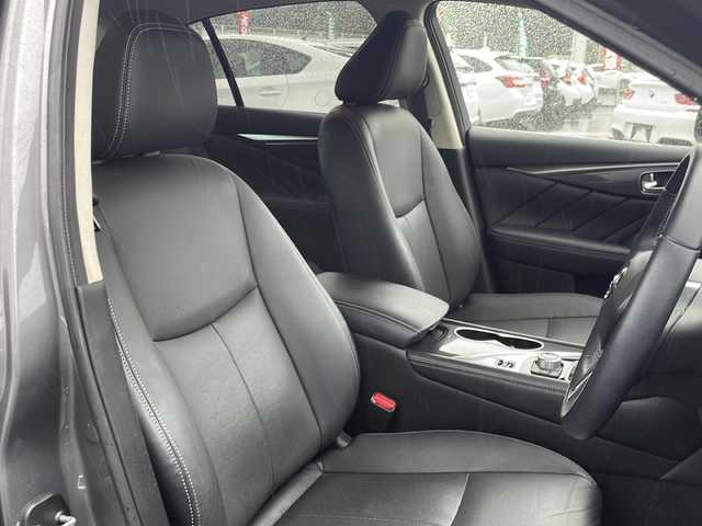 日産 スカイライン GT タイプP 山口県 2021(令3)年 3.6万km ダークメタルグレー 純正8型ナビ（フルセグTV、AM/FM、Bluetooth）/全方位カメラ/レーダークルーズコントロール/LEDオートライト/レザーシート/前席シートヒーター＆パワーシート/シートメモリー/純正18インチアルミホイール/前後コーナーセンサー/ターボ車/横滑り防止装置/レーンキープアシスト/衝突被害軽減ブレーキ