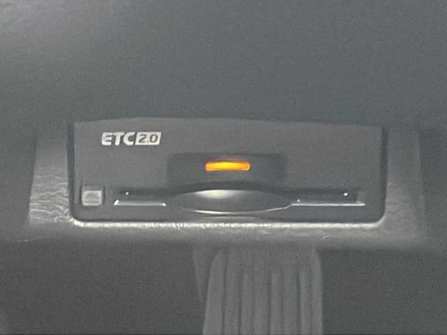 日産 スカイライン GT タイプP 山口県 2021(令3)年 3.6万km ダークメタルグレー 純正8型ナビ（フルセグTV、AM/FM、Bluetooth）/全方位カメラ/レーダークルーズコントロール/LEDオートライト/レザーシート/前席シートヒーター＆パワーシート/シートメモリー/純正18インチアルミホイール/前後コーナーセンサー/ターボ車/横滑り防止装置/レーンキープアシスト/衝突被害軽減ブレーキ