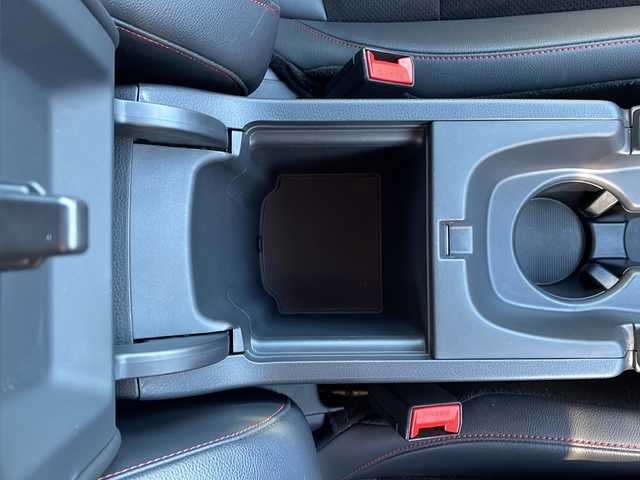 ホンダ シビック EX 三重県 2021(令3)年 3.6万km ソニックグレーパール 純正９型ＨＯＮＤＡＣＯＮＮＥＣＴＯディスプレイナビ/ＢＳＭ/ＥＴＣ２．０/６速ＭＴ/前席シートヒーター/ワイヤレス充電/ＵＳＢタイプＣ充電ポート/ＢＯＳＥサウンド/レーダークルーズコントロール/レーンキープアシスト/ハーフレザーシート/ステアリングアシスト/ステアリングスイッチ/禁煙車