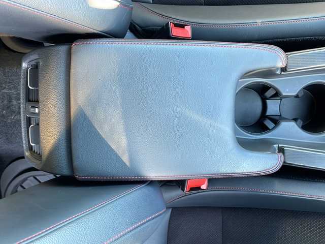 ホンダ シビック EX 三重県 2021(令3)年 3.6万km ソニックグレーパール 純正９型ＨＯＮＤＡＣＯＮＮＥＣＴＯディスプレイナビ/ＢＳＭ/ＥＴＣ２．０/６速ＭＴ/前席シートヒーター/ワイヤレス充電/ＵＳＢタイプＣ充電ポート/ＢＯＳＥサウンド/レーダークルーズコントロール/レーンキープアシスト/ハーフレザーシート/ステアリングアシスト/ステアリングスイッチ/禁煙車